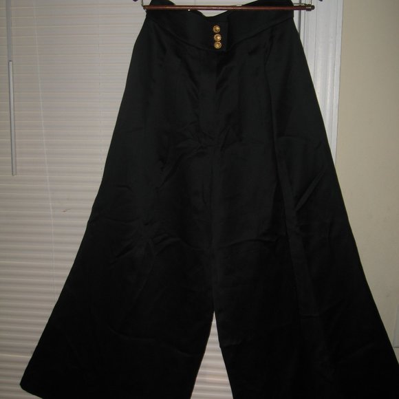 ❤️CHANEL COUTURE Palazzo Runway Wide Leg Black High Waist 5 CC Button Pan… - Picture 9 of 15